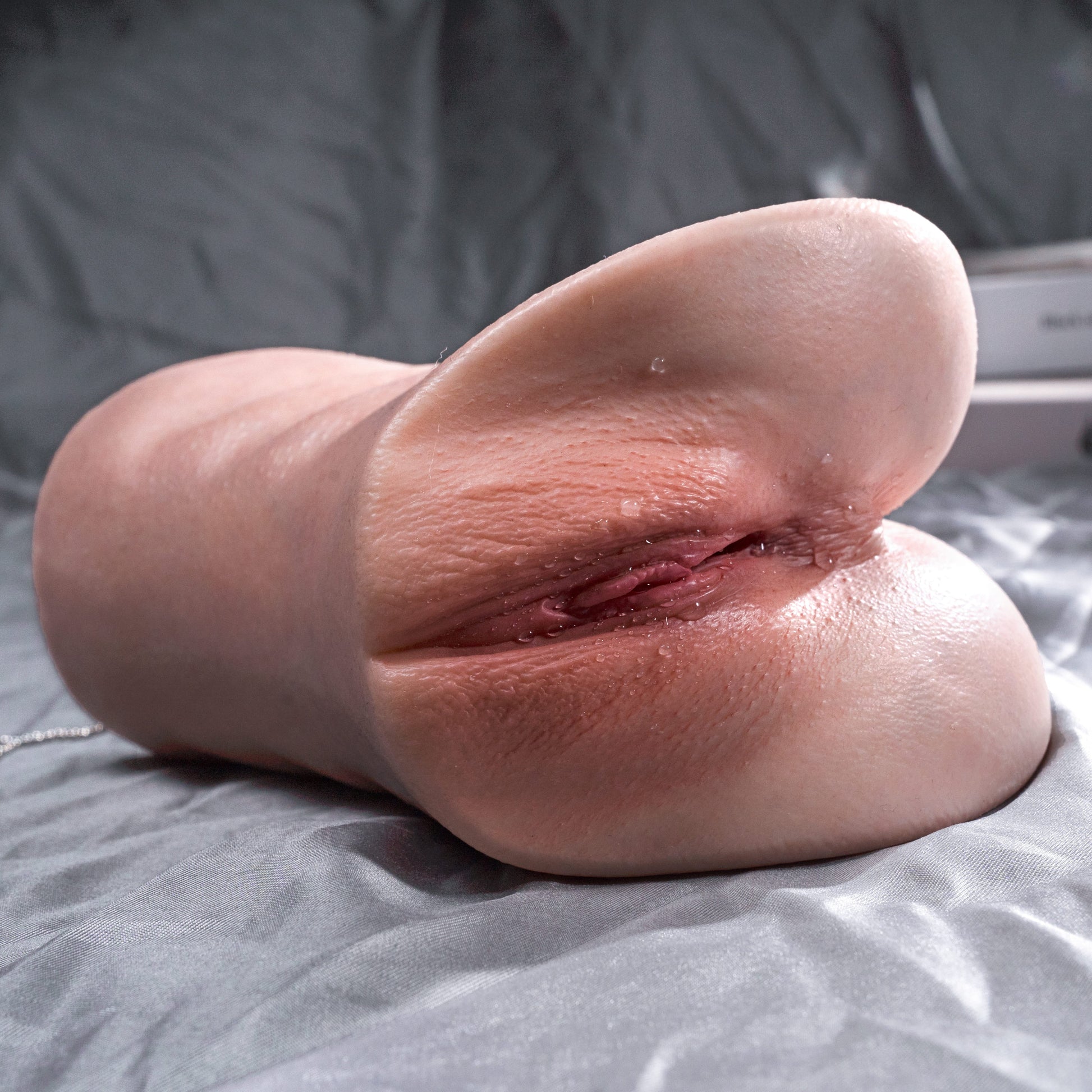  Genital Display with a Masturbator-Realistic Pocket Pussy Masturbator